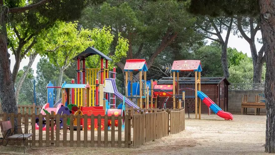aire de jeux enfants camping Roca Grossa