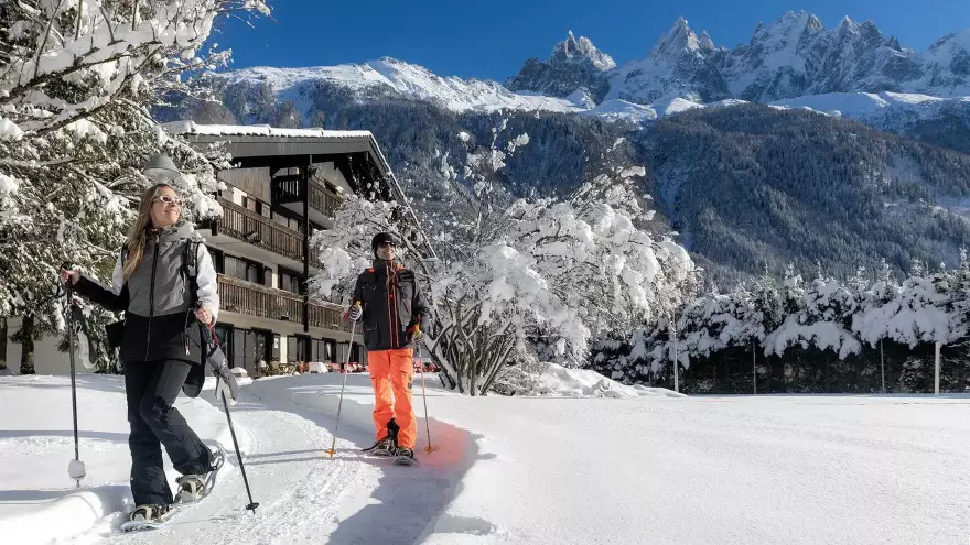 Départ rando raquettes Chamonix VTF Les Econtres