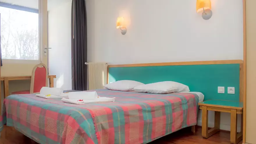 VTF St Sauves bedroom