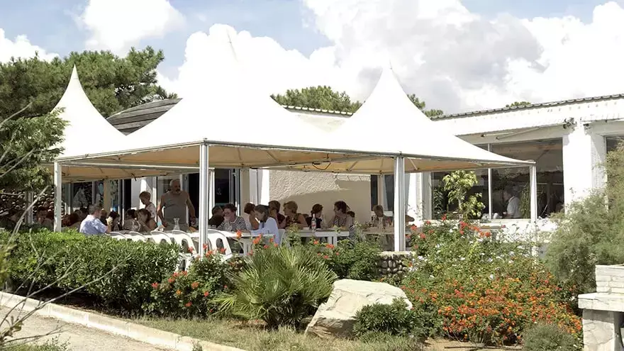 Terrasse restauration extérieure